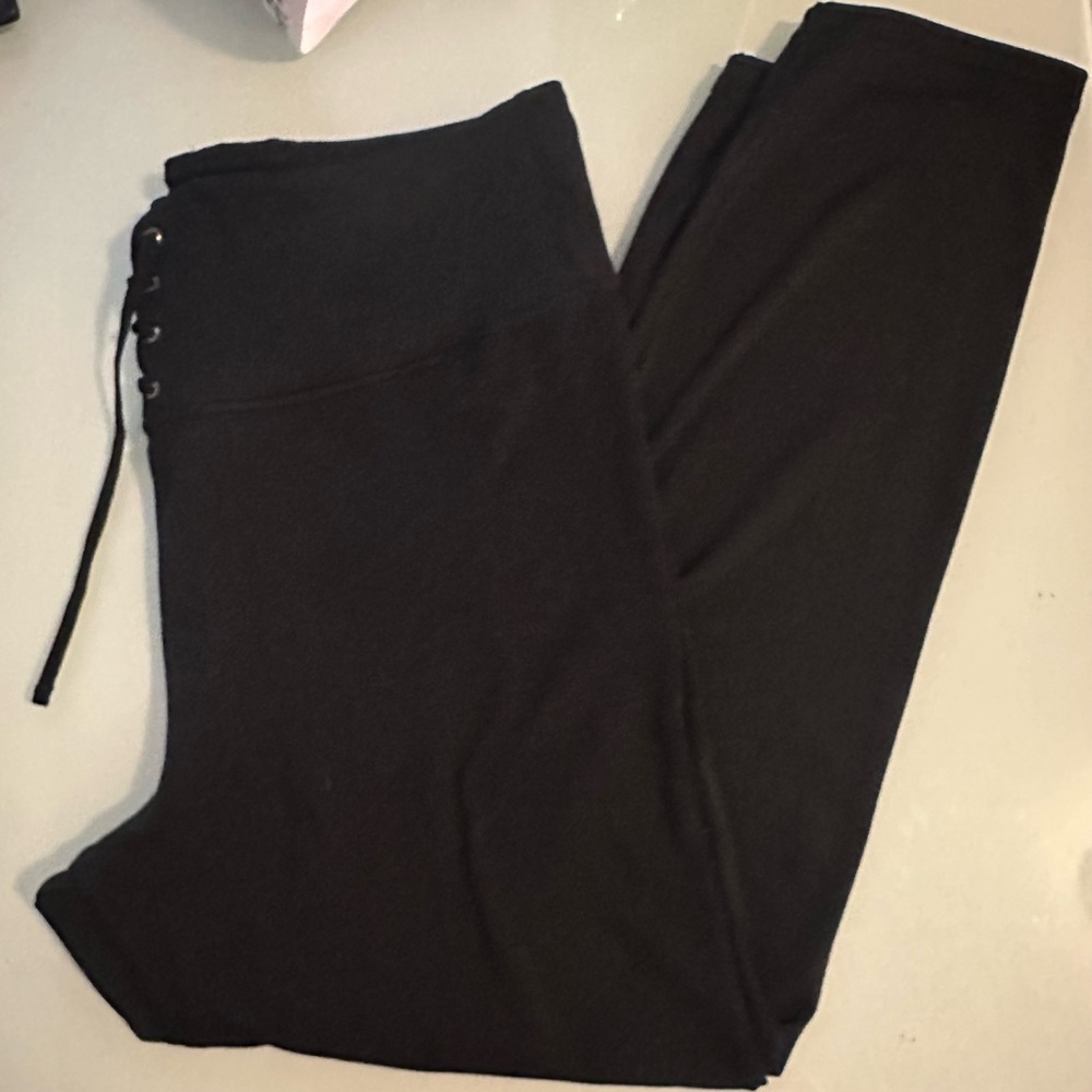 Victoria’s Secret Lace Up ain’t Point Flow Leggings Sz L